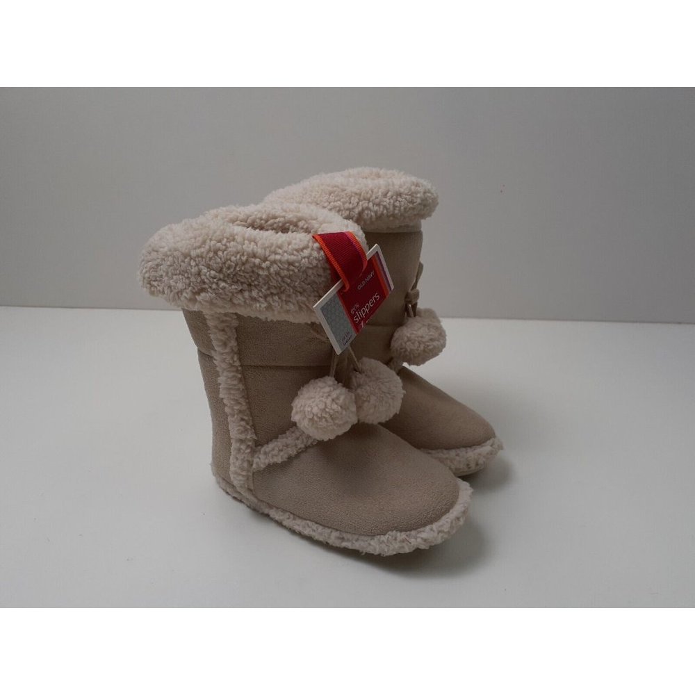 NWT! Girls Kids Sherpa Slip On Boot Slippers Shoes Old Navy Size Small (10/11)